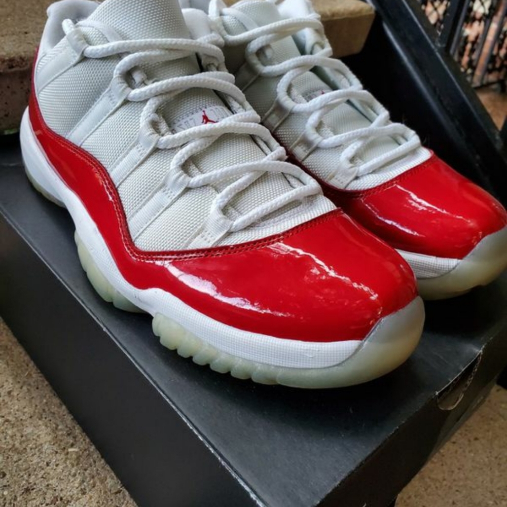 Jordan 11 cherry low!